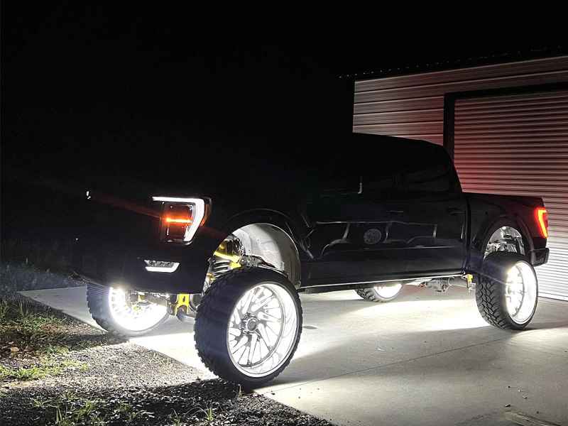 Chrysler Wheel Lights